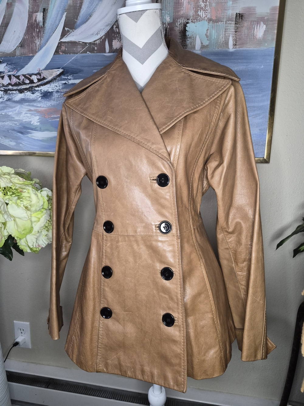Dolce & Gabbana Tan Double-Breasted Leather Trench Peacoat